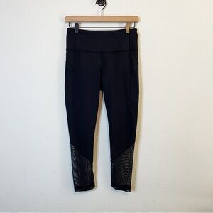 Lululemon Black Wunder Under Cropped 21” Mesh Bottom Leggings Size 6